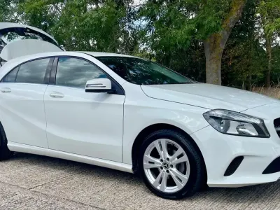 Used Mercedes A180 109 HP (80 kW) 2018 White Hatchback