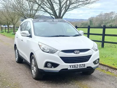 Used Hyundai ix35 Premium 115 HP (84 kW) 2012 White SUV