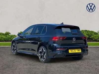 Used VW Golf VIII R-line 150 HP (110 kW) 2025 Black Hatchback