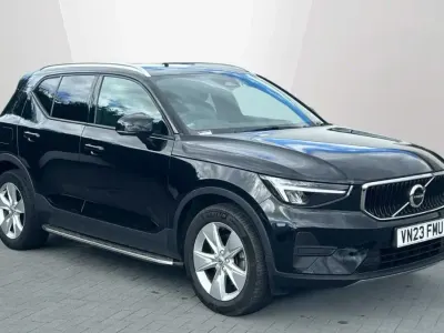 Used Volvo XC40 Core 163 HP (119 kW) 2023 Black SUV