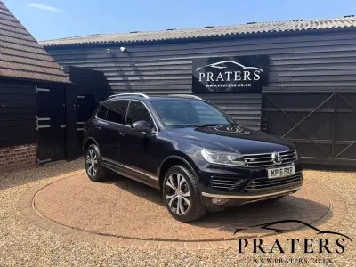 Used VW Touareg R-line 262 HP (192 kW) 2016 Blue SUV