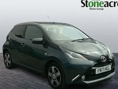 Used Toyota Aygo X-clusiv 69 HP (50 kW) 2017 Grey Hatchback