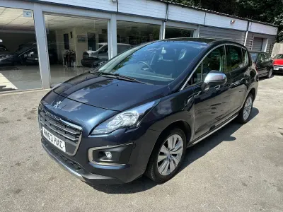 Used Peugeot 3008 Active 113 HP (83 kW) 2014 Blue Estate