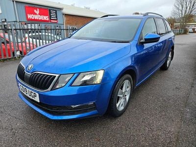 Used Skoda Octavia SE 150 HP (110 kW) 2019 Blue Estate
