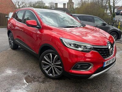 Used Renault Kadjar Version S 116 HP (85 kW) 2019 Red SUV
