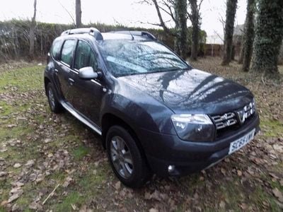 Used Dacia Duster Lauréate 2015 Grey Hatchback