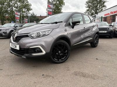 Used Renault Captur Dynamique 90 HP (66 kW) 2017 Grey SUV
