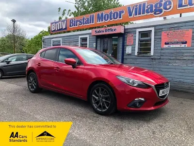 Begagnad Mazda 3 150 HK (110 kW) 2015 Röd