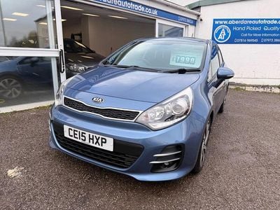 Used Kia Rio 109 HP (80 kW) 2015 Blue Hatchback