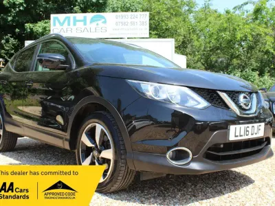 Used Nissan Qashqai N-TEC 115 HP (84 kW) 2016 Black SUV