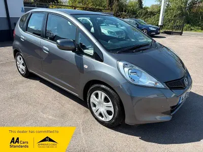 Second-hand Honda Jazz SE 90 CP (66 kW) 2012 Gri Hatchback