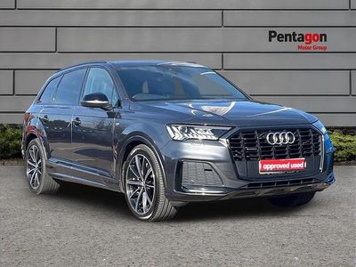 Used Audi Q7 Black Edition 228 HP (167 kW) 2019 Grey SUV