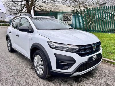 Used Dacia Sandero Essentiel 2022 White Hatchback