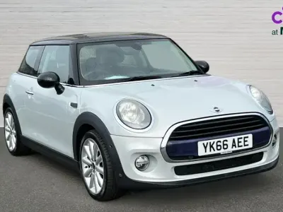 Used Mini Cooper 136 HP (100 kW) 2016 Silver Hatchback