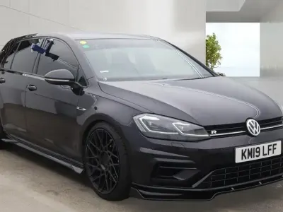Used VW Golf VII R 300 HP (220 kW) 2019 Black Hatchback