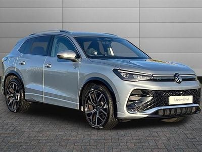Oyster silver Used 2025 VW Tiguan R-line SUV | £33,850 (Expensive)