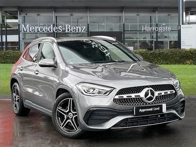 Mercedes GLA220