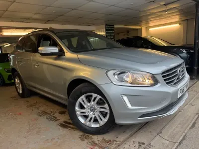 Usado Volvo XC60 SE 190 CV (139 kW) 2017 Plateado SUV
