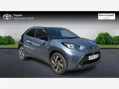 Used Toyota Aygo X 72 HP (52 kW) 2025 Grey SUV