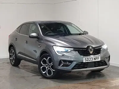 Używany Renault Arkana Techno 138 KM (101 kW) 2023 Szary SUV