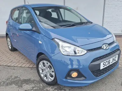 Used Hyundai i10 SE 66 HP (48 kW) 2016 Blue Hatchback