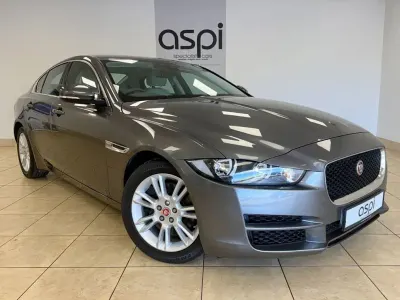Used Jaguar XE Prestige 250 HP (183 kW) 2018 Grey Sedan