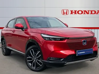 Używany Honda HR-V Advance 131 KM (96 kW) 2023 Czerwony SUV