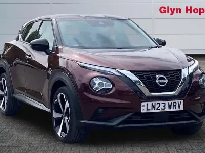Used Nissan Juke Tekna 114 HP (83 kW) 2023 Red SUV