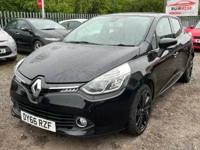 Używany Renault Clio IV Dynamique 90 KM (66 kW) 2016 Czarny Hatchback