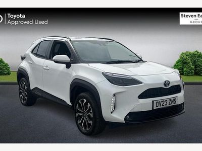 Used 2025 Toyota Yaris Hybrid Design Estate | £21,204 (Good price)