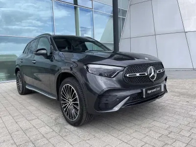 Begagnad Mercedes GLC300e AMG line 2026 Grå Kombi