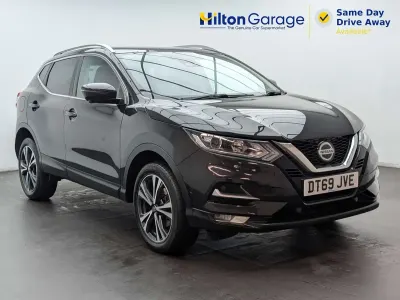 Used Nissan Qashqai N-Connecta 140 HP (102 kW) 2020 Black SUV
