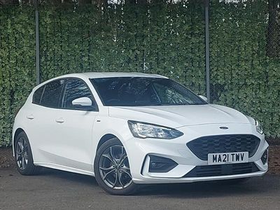 Used Ford Focus ST-Line 125 HP (91 kW) 2021 White Hatchback