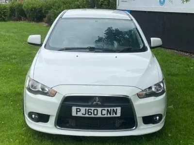 Used Mitsubishi Lancer 140 HP (102 kW) 2010 White Hatchback