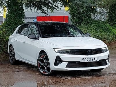 Second-hand Vauxhall Astra 130 CP (95 kW) 2023 Alb Hatchback