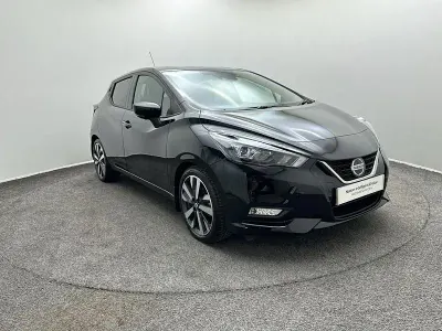 Begagnad Nissan Micra Tekna 2023 Svart Halvkombi