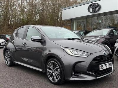 Second-hand Toyota Yaris Hybrid 113 CP (83 kW) 2022 Gri Hatchback
