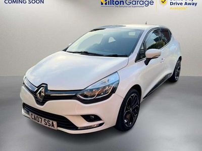 Used Renault Clio IV Iconic 75 HP (55 kW) 2018 White Hatchback