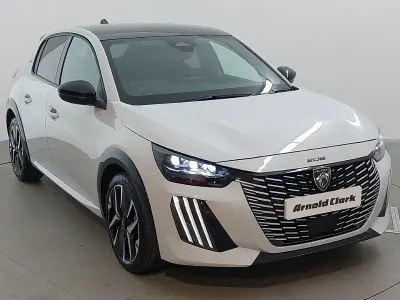 Begagnad Peugeot 208 GTi 110 HK (80 kW) 2025 Vit Halvkombi