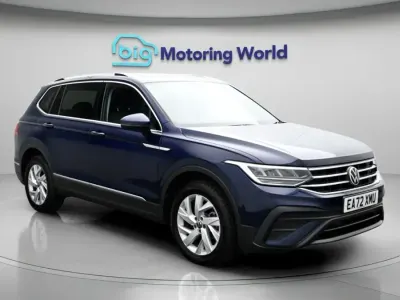 Używany VW Tiguan Life 2022 Niebieski SUV