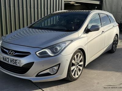 Silver Used 2012 Hyundai i40 Premium Estate | £1,995 (Fair price)