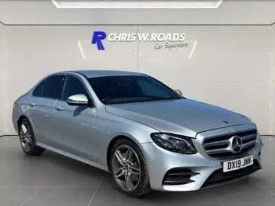 Gebraucht Mercedes E220 AMG line 194 PS (142 kW) 2019 Silber Limousine