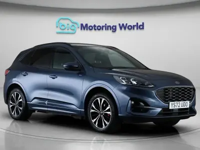 Usado Ford Kuga ST-Line X 225 CV (165 kW) 2022 Azul SUV