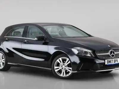 Used Mercedes A180 Executive 109 HP (80 kW) 2017 Black Hatchback
