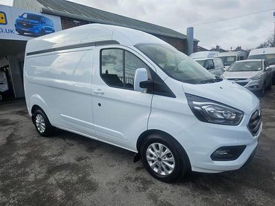 Used Ford Transit Custom Limited 170 HP (125 kW) 2022 White Van