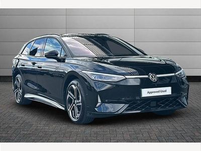 Black Used 2025 VW ID.7 GTX Hatchback | £43,495 (Expensive)