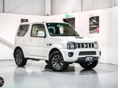 Begagnad Suzuki Jimny Adventure 2026 Vit SUV