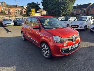 Red Used 2015 Renault Twingo Dynamique Hatchback | £3,895 (Fair price)
