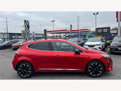 Gebraucht Renault Clio V Techno 90 PS (66 kW) 2024 Rot Kleinwagen