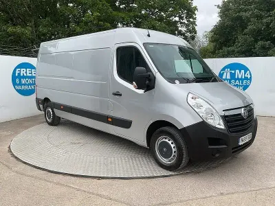 Used Vauxhall Movano 130 HP (95 kW) 2019 Silver MPV
